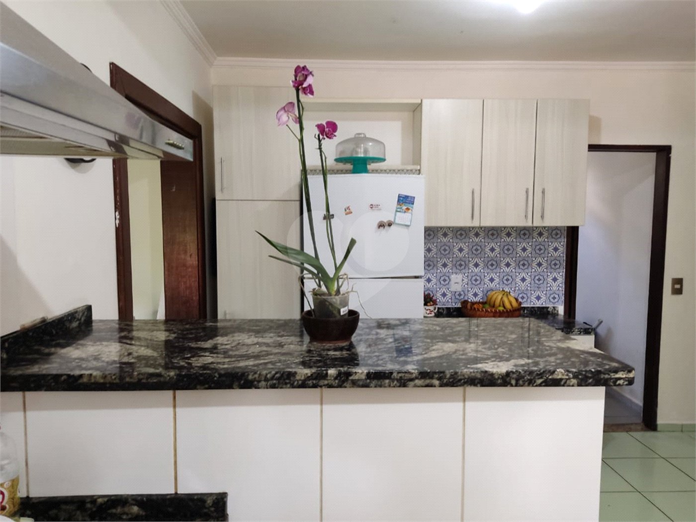 Casa à venda com 3 quartos, sendo 2 suítes, no condomínio Residencial Jardim Lago da Cantareira, Mairiporã - SP