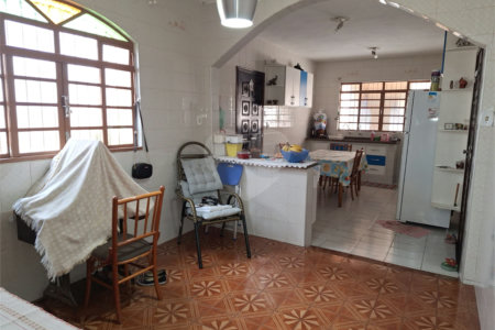 Casa à venda com 3 quartos em Jardim Pacaembu, Jundiaí, SP