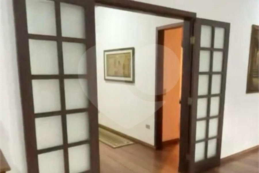 Casa à venda com 6 quartos, sendo 2 suítes, em Mato Dentro, Mairiporã, SP