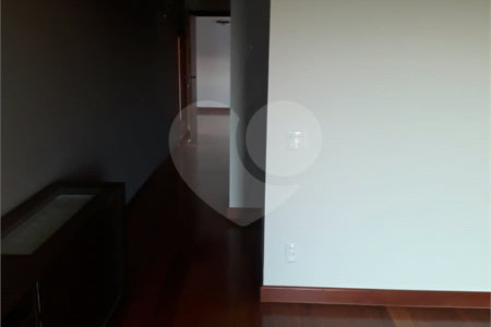 Casa à venda com 4 suítes no condomínio Jardim Vila Paradiso, Indaiatuba - SP