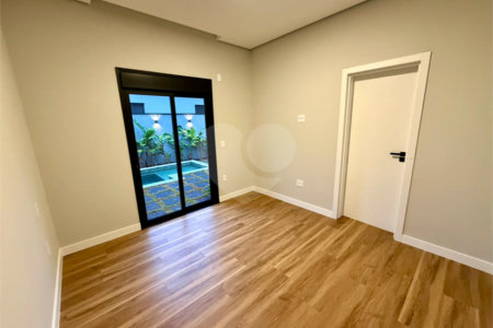 Casa à venda com 3 suítes no condomínio Le France, Sorocaba - SP