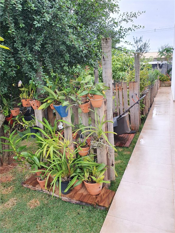 Casa à venda com 3 suítes no condomínio Village Ipanema 1, Araçoiaba da Serra - SP