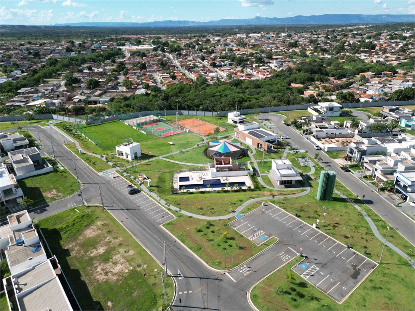 Terreno à venda no condomínio Primor das Torres, Cuiabá - MT