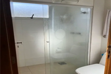 Casa à venda com 5 quartos, sendo 2 suítes,  no Centro, Itupeva, SP