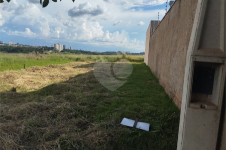 Terreno à venda em Residencial Vista do Horto, Araraquara, SP