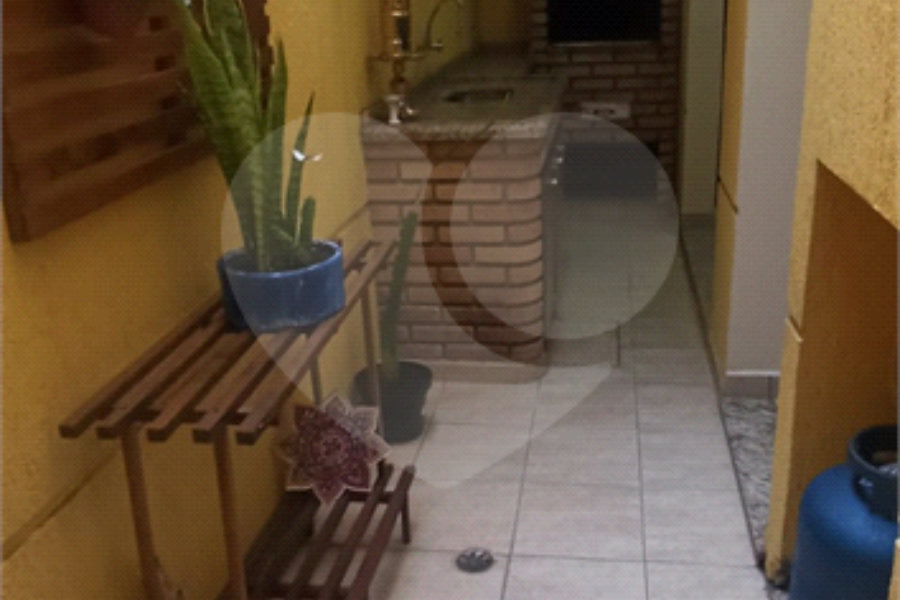 Sobrado à venda com 3 suítes em Vila Mazzei, São Paulo, SP