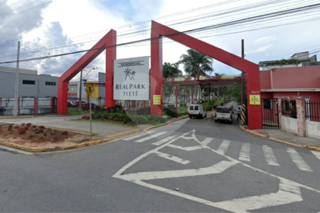 Casa à venda com 3 quartos, sendo 1 suíte, no condomínio Real Park Tietê, Mogi das Cruzes - SP