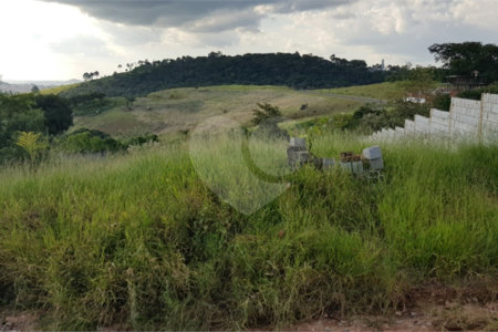 Terreno com Vista Privilegiada de 1.000m²