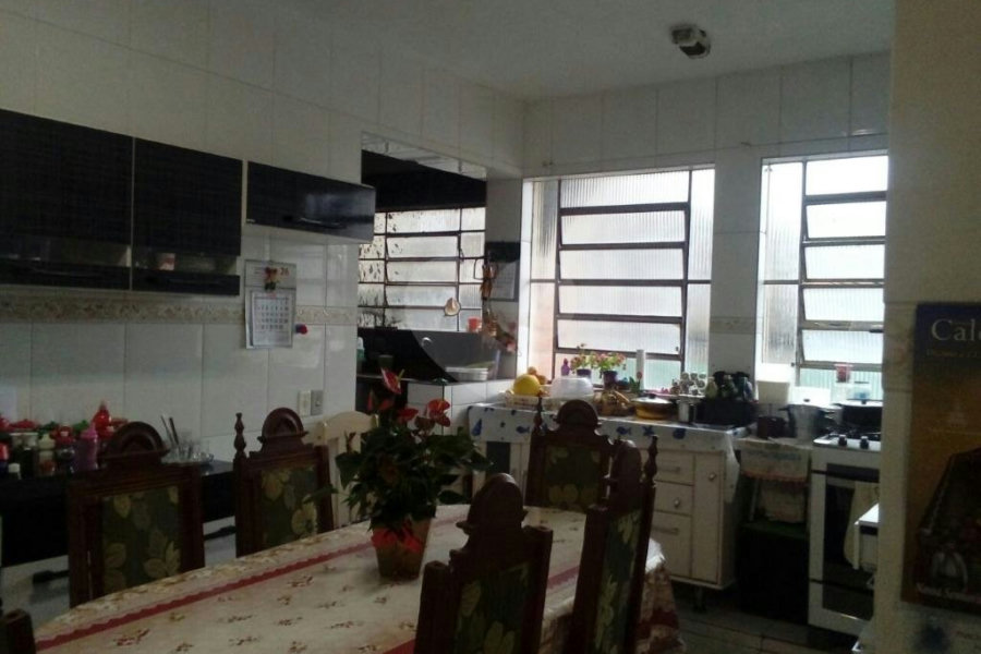 Sobrado à venda com 3 quartos, sendo 1 suíte, em Tremembé, São Paulo, SP