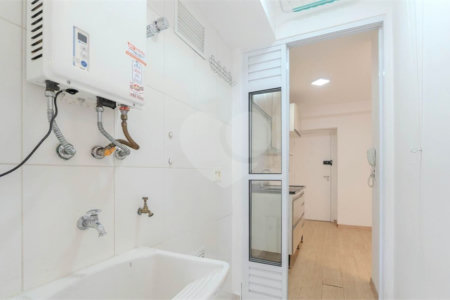 Apartamento à venda com 2 quartos, sendo 1 suíte,  em Bela Vista, São Paulo, SP