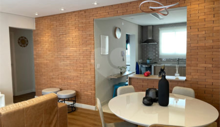 Apartamento à venda com 2 quartos, sendo 1 suíte,  em Vila Guilherme, São Paulo, SP