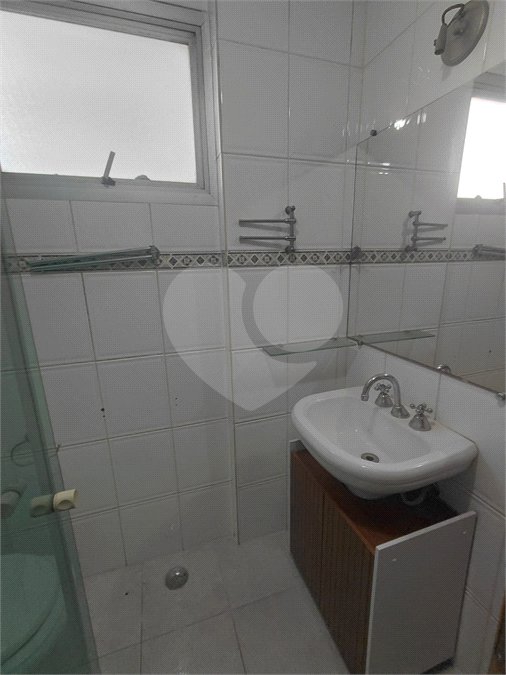 Apartamento para alugar com 4 quartos, sendo 1 suíte, em Vila Sônia, São Paulo, SP