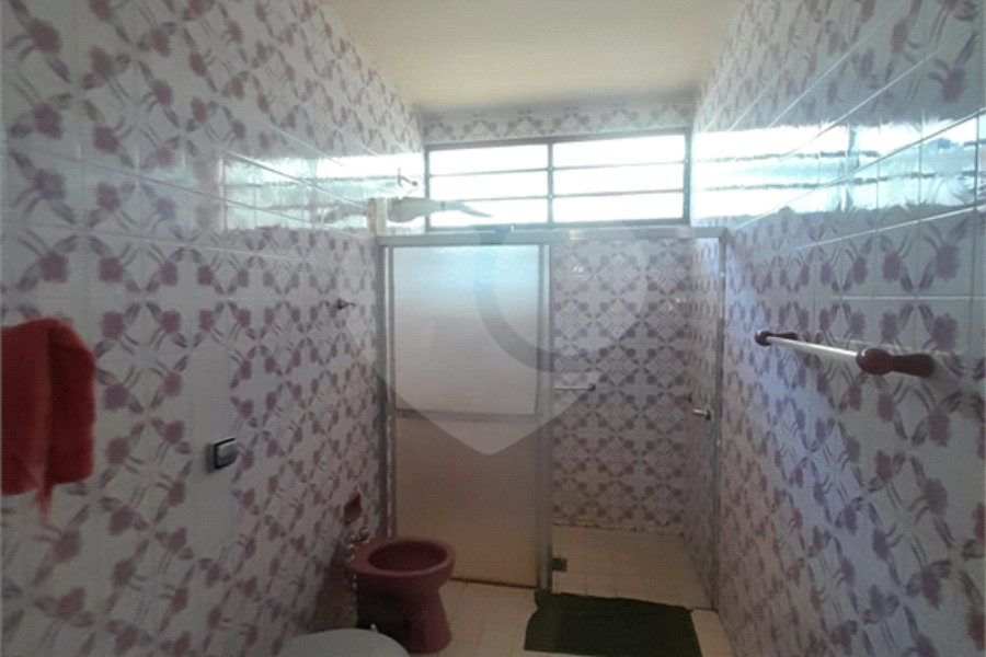 Casa à venda com 3 quartos, sendo 1 suíte, no Centro, Serra Negra, SP