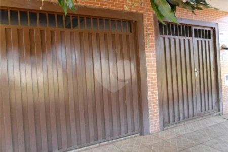 Sobrado à venda com 6 quartos, sendo 2 suítes,  em Residencial Parque dos Servidores, Ribeirão Preto, SP