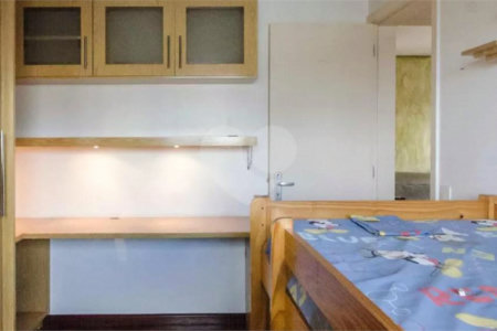 Apartamento à venda com 4 quartos, sendo 3 suítes, em Santana, São Paulo, SP