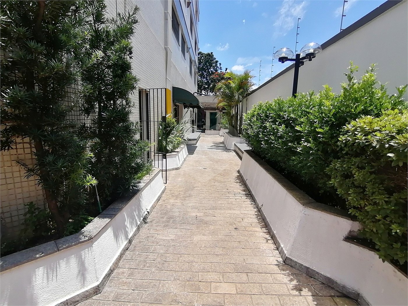 APARTAMENTO À VENDA NO IPIRANGA, 220M2 4 QUARTOS E 2 SUITES