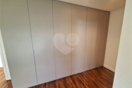 Casa à venda ou para alugar com 3 suítes no condomínio Boulevard Ibirapuera, São Paulo - SP