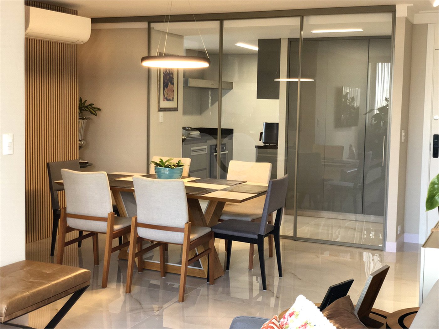 Apartamento à venda com 3 quartos em Vila Olímpia, São Paulo, SP