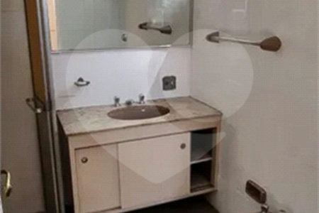 Apartamento à venda com 4 quartos, sendo 1 suíte, em Vila Olímpia, São Paulo, SP