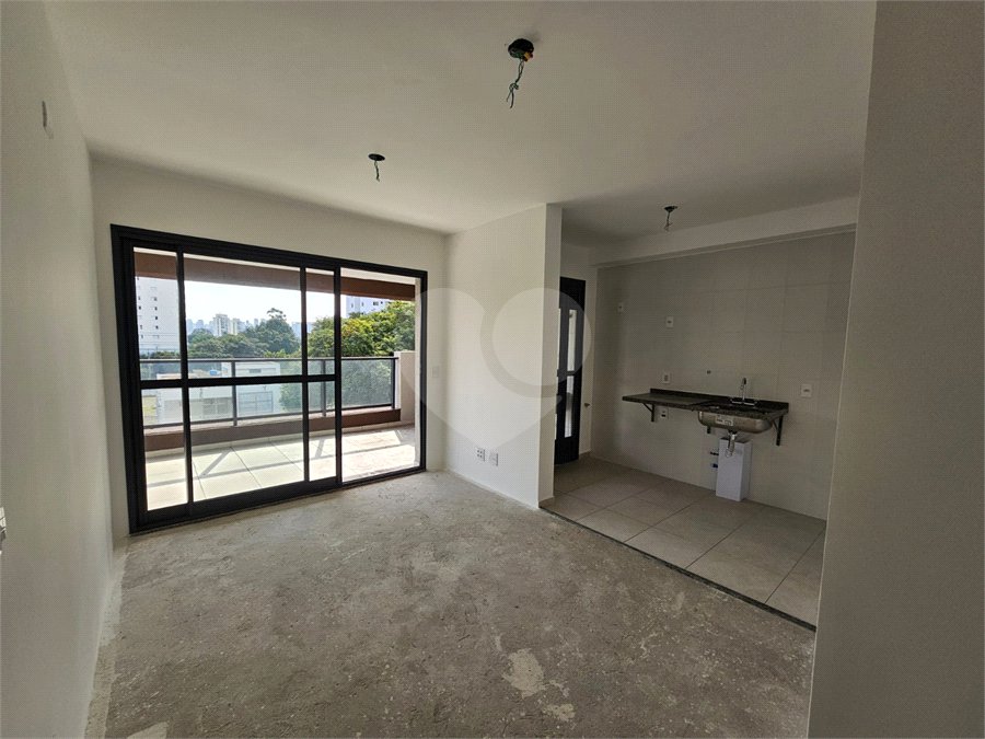 Apartamento à venda com 3 quartos, sendo 1 suíte, em Alto da Boa Vista, São Paulo, SP