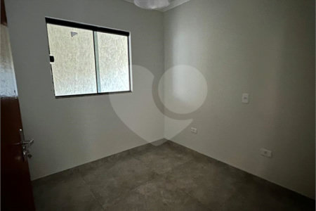 Casa à venda com 4 quartos, sendo 2 suítes, em Residencial Ponta Porã I, Ponta Porã, MS