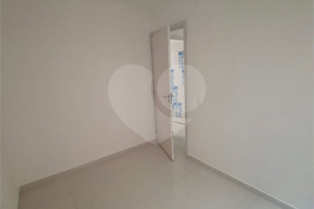 Apartamento à venda com 2 quartos em Santíssimo, Rio de Janeiro, RJ