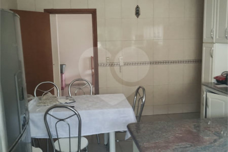 Casa à venda com 5 quartos, sendo 1 suíte, em Vila Japi II, Jundiaí, SP