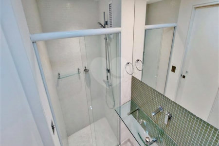 Apartamento à venda com 1 suíte em Jardim das Acácias, São Paulo, SP