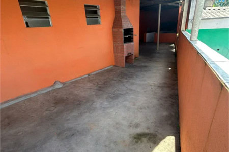 Sobrado à venda com 4 quartos, sendo 2 suítes, em Parque Sonia, São Paulo, SP