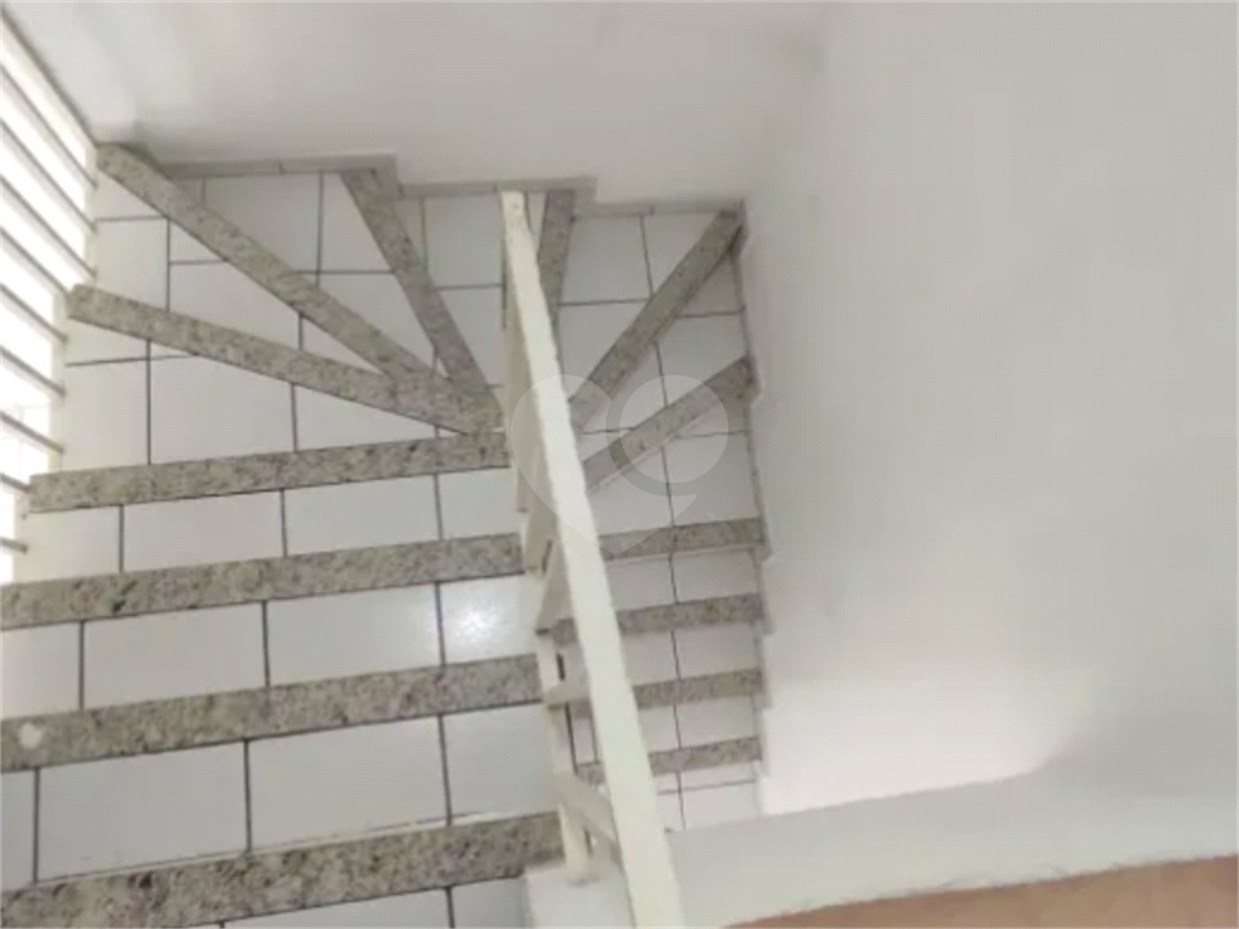 Sobrado à venda com 3 quartos, sendo 1 suíte, em Jardim Pinheiros, São Paulo, SP