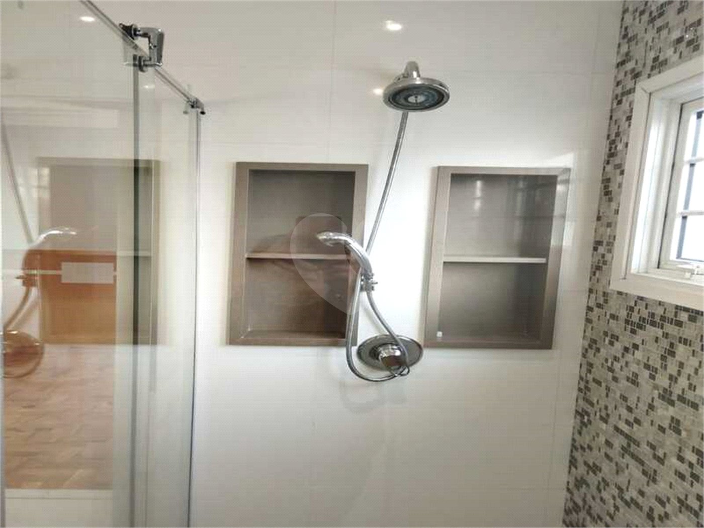 Sobrado à venda com 3 quartos, sendo 1 suíte, em Jardim São Paulo(zona Norte), São Paulo, SP