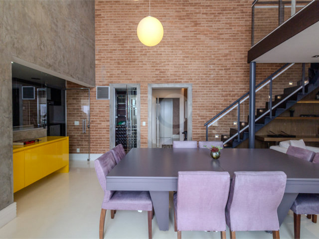 Apartamento à venda com 3 suítes em Campo Belo, São Paulo, SP