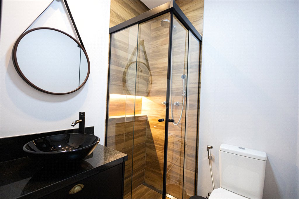 Apartamento à venda com 5 quartos, sendo 4 suítes,  em Parque Reboucas, São Paulo, SP