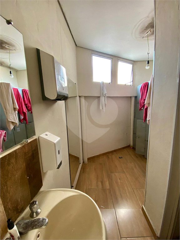 Sobrado à venda com 3 quartos, sendo 1 suíte, em Vila Gomes Cardim, São Paulo, SP