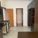 Casa à venda com 4 quartos, sendo 2 suítes,  no condomínio Residencial Castanheira, Sorocaba - SP