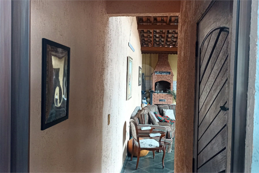 Casa à venda com 4 quartos, sendo 1 suíte, em Vila Guilherme, São Paulo, SP
