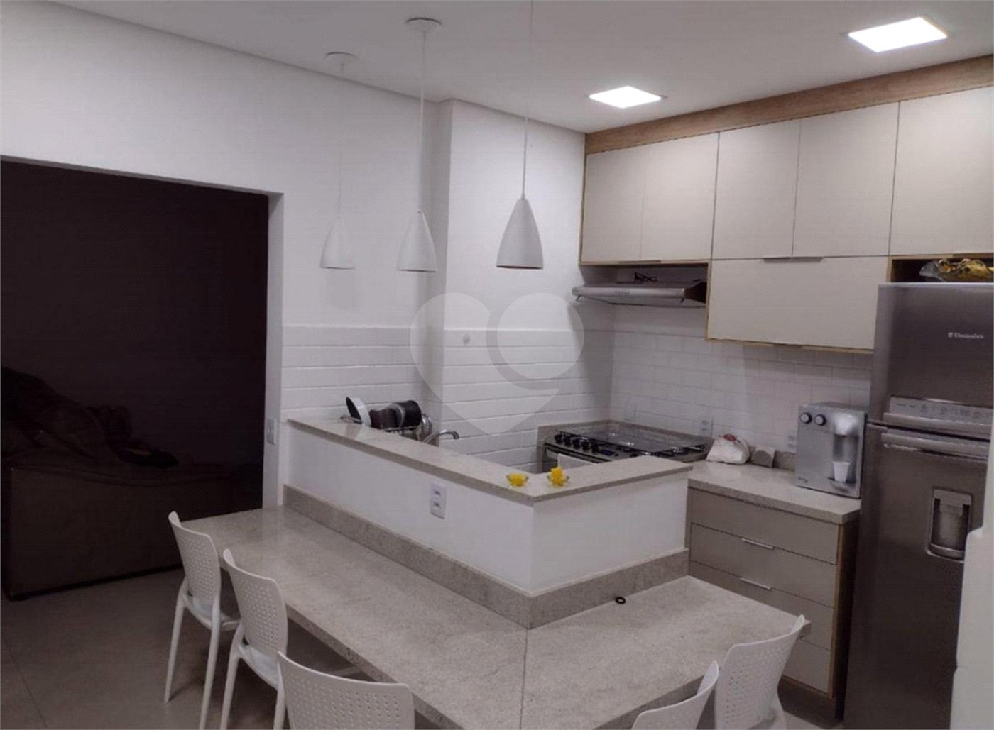 Casa à venda com 2 quartos, sendo 1 suíte, em Vila Anastácio, São Paulo, SP