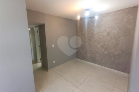 Apartamento à venda com 3 quartos, sendo 1 suíte, em Rio Comprido, Rio de Janeiro, RJ