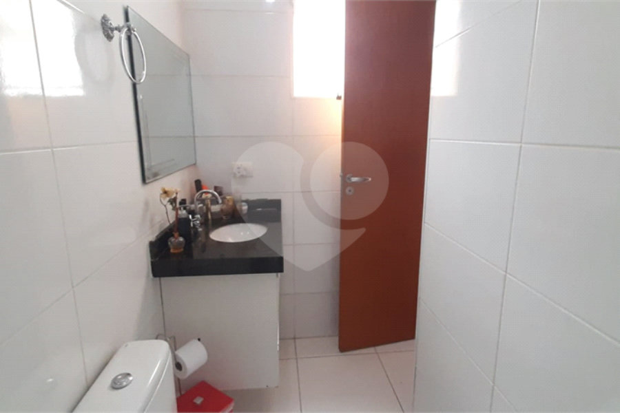 Casa à venda com 2 suítes no condomínio Alto da Serra, São Paulo - SP