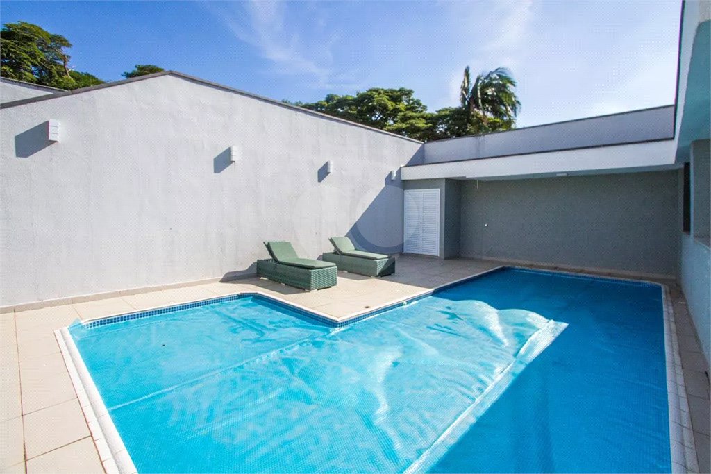 Sobrado à venda com 4 quartos, sendo 1 suíte, em Chácara Santo Antônio (zona Sul), São Paulo, SP