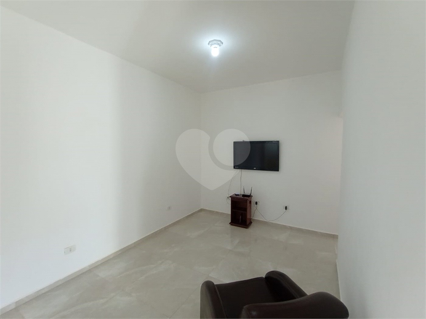 Casa à venda com 3 quartos, sendo 1 suíte,  em Residencial Lago dos Ipês, Itapetininga, SP