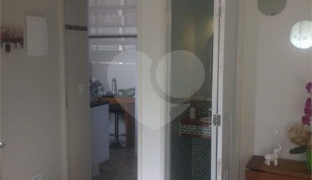 Casa à venda com 2 quartos, sendo 1 suíte,  no condomínio Residencial Vila da Serra, São Paulo - SP