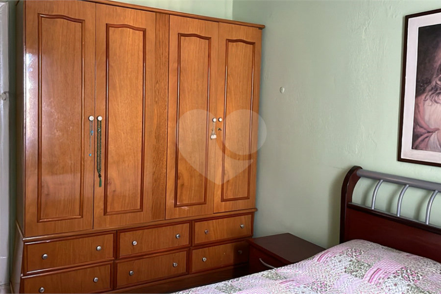 Casa Térrea à venda com 5 quartos em Parque Vitória, São Paulo, SP