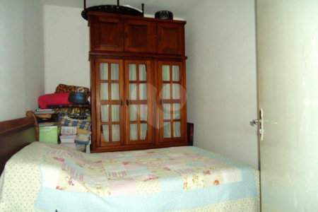 Sobrado à venda com 4 quartos em Granja Julieta, São Paulo, SP