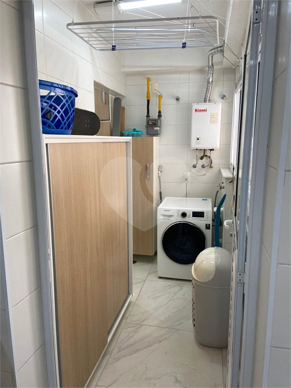 Apartamento à venda com 3 suítes em Lapa, São Paulo, SP
