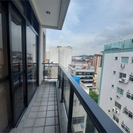Cobertura à venda com 3 quartos, sendo 1 suíte, em Tijuca, Rio de Janeiro, RJ