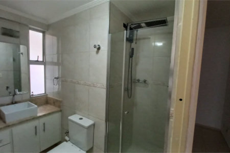 Apartamento à venda com 3 quartos em Jardim Londrina, São Paulo, SP