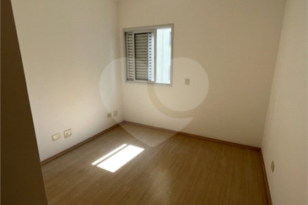 Apartamento para alugar com 3 quartos, sendo 1 suíte, em Vila Lusitânia, São Bernardo do Campo, SP