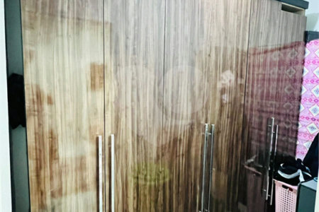 Sobrado à venda com 3 quartos em Loteamento Municipal Brás Cubas, Mogi das Cruzes, SP