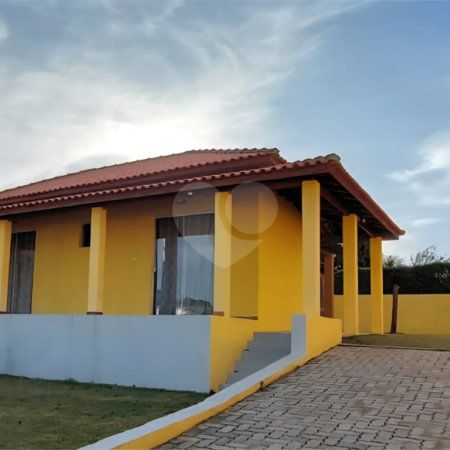 Chácara à venda com 2 quartos em Portal dos Pássaros, Alambari, SP